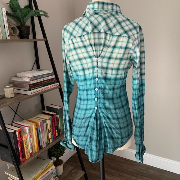 Vintage Havana Cotton Ombré Button Up - Picture 3 of 7